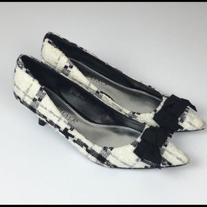 WHBM kitten heels